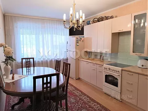 4-к кв. Хакасия, Абакан Хакасская ул., 214 (63.1 м)