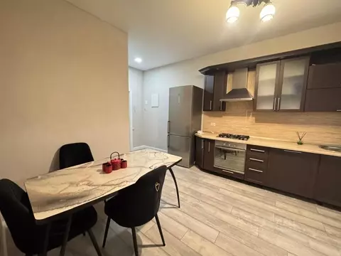 2-к кв. Кабардино-Балкария, Нальчик ул. Толстого (60.0 м)