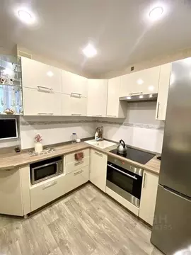 2-к кв. Чувашия, Чебоксары бул. Солнечный, 16к3 (52.0 м)