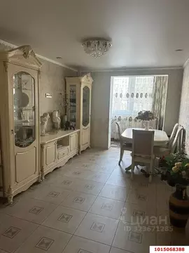 3-к кв. Краснодарский край, Краснодар ул. Невкипелого (72.0 м)