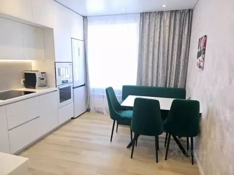 2-к кв. Чувашия, Чебоксары просп. Чебоксарский, 45к2 (81.6 м)