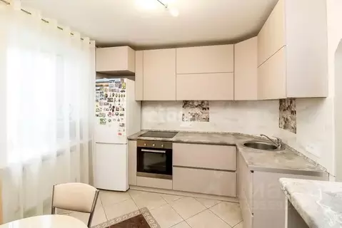 2-к кв. Тюменская область, Тюмень ул. Рационализаторов, 22/1 (65.9 м)