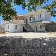 Дом в Крым, Евпатория городской округ, Заозерное пгт ул. Молодежная, 6 ...