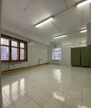 Помещение свободного назначения в Омская область, Омск ул. 27-я ...