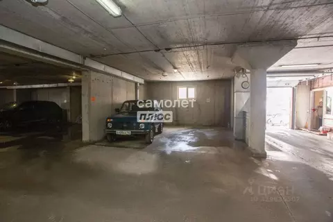 Гараж в Кемеровская область, Кемерово Большевистская ул., 1 (15 м)