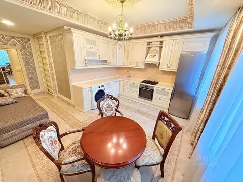 2-к кв. Санкт-Петербург Полтавская ул., 12 (81.0 м)