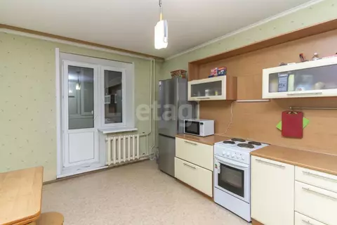 2-к кв. Тюменская область, Тюмень ул. 30 лет Победы, 14 (74.0 м)