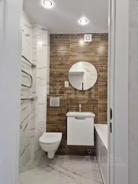 1-к кв. Брянская область, Брянск Новозыбковская ул., 9/1 (35.0 м)