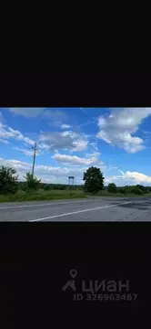 Участок в Ленинградская область, Лужский район, Дзержинское с/пос, ...