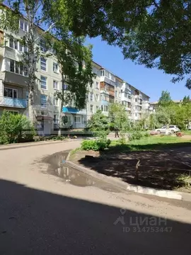 4-к кв. Омская область, Омск Солнечный мкр, ул. Комкова, 3 (58.1 м)