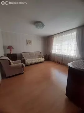 3-комнатная квартира: Сыктывкар, улица Старовского, 32 (70.9 м)