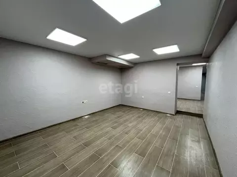 Помещение свободного назначения в Крым, Симферополь ул. Большевистская ...