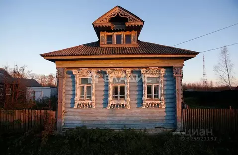 Дом в Волгоградская область, Дубовский район, Прямобалкинское с/пос, ...
