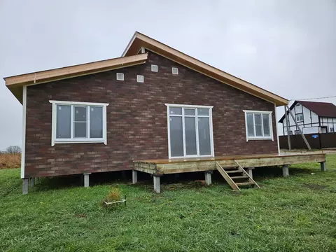 Дом в Ленинградская область, Тосненский район, Тельмановское городское ...