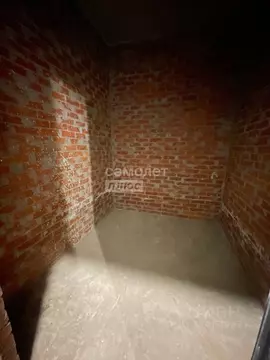 Гараж в Краснодарский край, Краснодар ул. Ивана Беличенко, 90к1 (5 м)