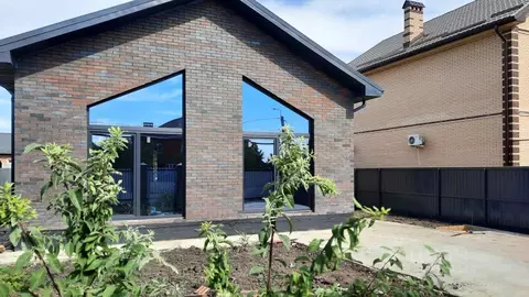 Дом в Адыгея, Тахтамукайский район, Старобжегокай аул ул. Гоголя (144 ...