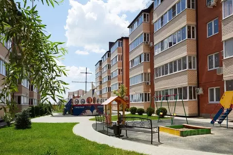 1-к кв. Адыгея, Тахтамукайский район, Яблоновский пгт ул. Тургеневское ...