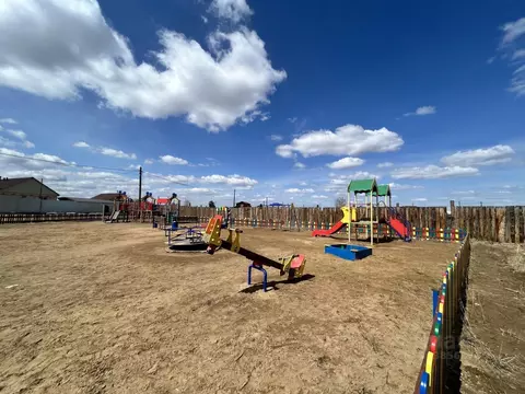 Дом в Иркутская область, Иркутский муниципальный округ, с. Урик ул. ...