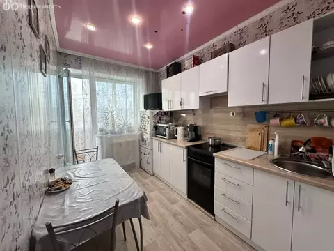 3-комнатная квартира: Чебаркуль, улица Елагина, 475 (63.9 м)