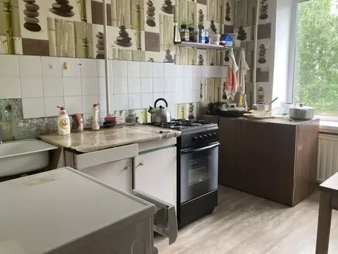 Комната Санкт-Петербург просп. Большевиков, 25 (12.0 м)