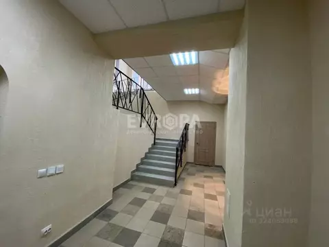 Офис в Ульяновская область, Ульяновск Высотный проезд, 3А (22 м)