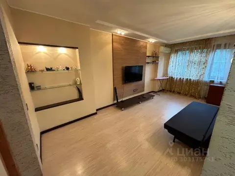 1-к кв. Волгоградская область, Волгоград ул. 64-й Армии, 131 (40.0 м)