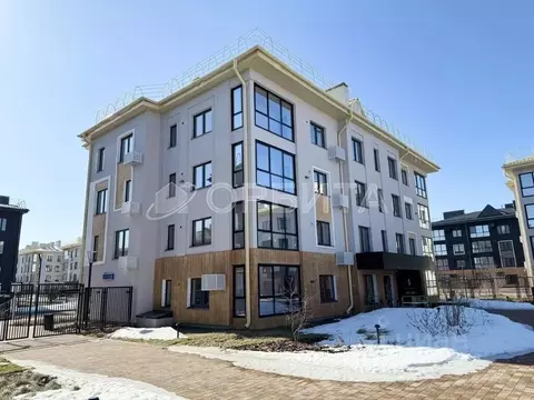 2-к кв. Тюменская область, Тюмень ул. Игоря Комиссарова, 16 (57.1 м)