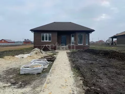 Дом в Белгородская область, Строитель Яковлевский городской округ, ул. ...