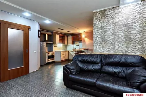 1-к кв. Краснодарский край, Краснодар Центральный мкр, ул. Имени ...