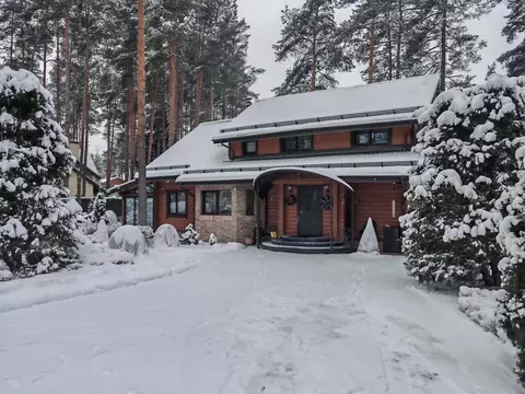 Дом в Ленинградская область, Выборгский район, Рощино пгт ул. ...