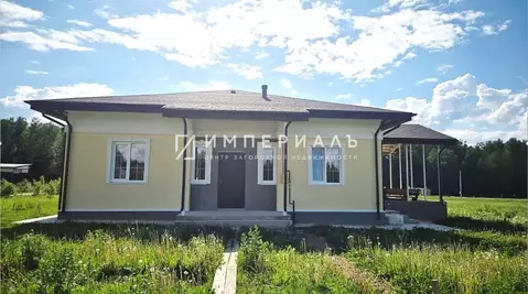 Дом в Калужская область, Боровский район, Асеньевское с/пос, ...