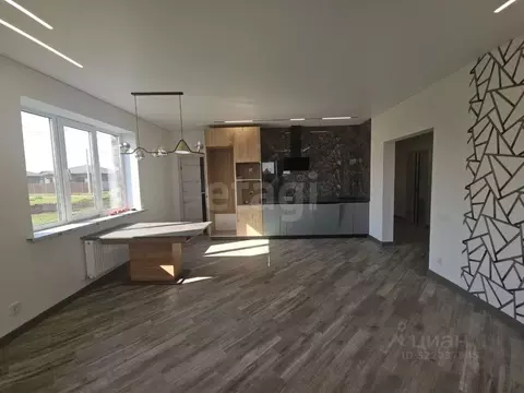 Дом в Башкортостан, Кармаскалинский район, Кабаковский сельсовет, д. ...