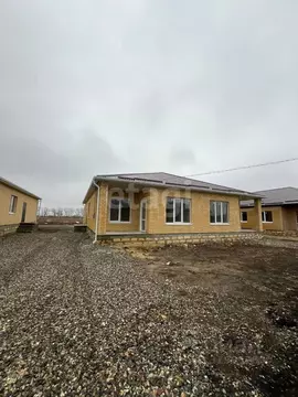 Дом в Ставропольский край, Михайловск Шпаковский район, Адмирал кп,  ...