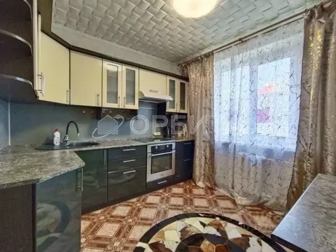 2-к кв. Тюменская область, Тюмень ул. Мельникайте, 135 (50.8 м)