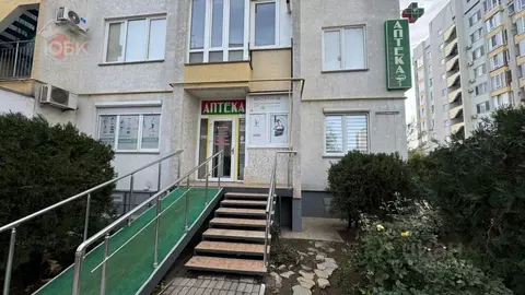 Торговая площадь в Крым, Евпатория ул. 9 Мая, 45А (83 м)