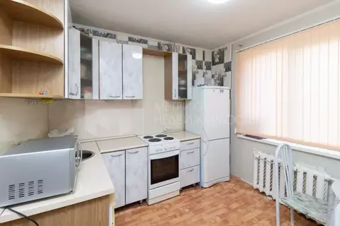 2-к кв. Тюменская область, Тюмень ул. Осипенко, 84 (50.0 м)