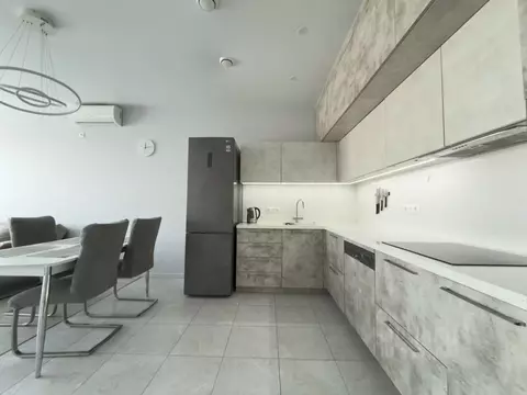 2-к кв. Свердловская область, Екатеринбург ул. Ткачей, 13 (77.6 м)