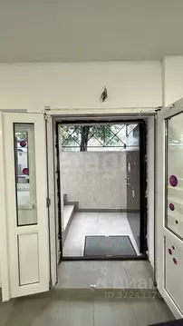 Помещение свободного назначения в Северная Осетия, Владикавказ просп. ...