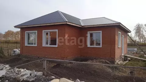 Дом в Омская область, Омский район, Магистральное с/пос, Деревня ...