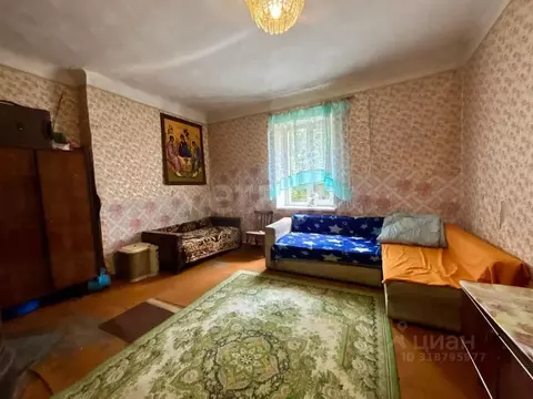 2-к кв. Псковская область, Остров ул. 25 Октября, 38 (42.0 м)