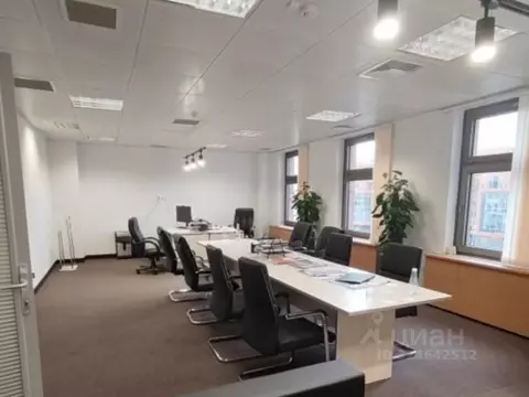 Офис в Москва Космодамианская наб., 52С4 (703 м)