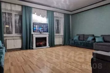 Дом в Волгоградская область, Волгоград Купавинская ул., 22 (250 м)