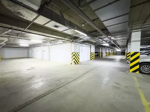 Гараж в Краснодарский край, Геленджик пер. Больничный, 4к1 (18 м)