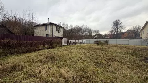 Участок в Московская область, Домодедово ул. Ушмары, 33А (6.0 сот.)