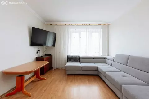 3-комнатная квартира: Калининград, Озёрная улица, 2 (63.7 м)