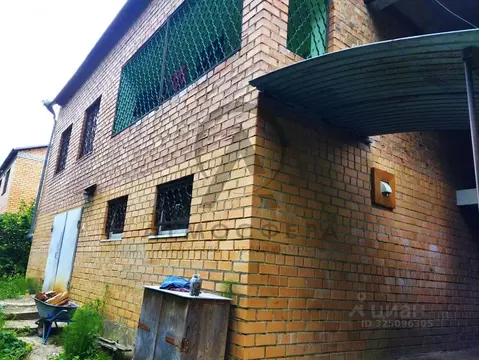 Дом в Краснодарский край, Апшеронский район, Кабардинское с/пос, ...