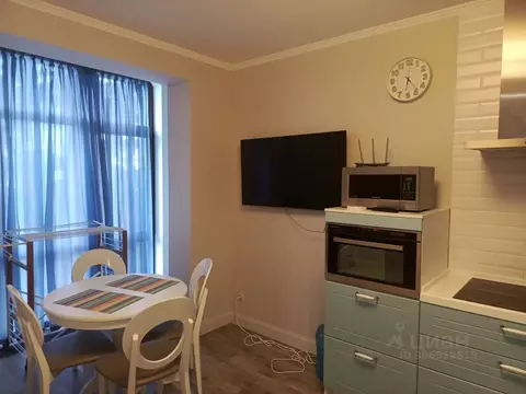 2-к кв. Крым, Ялта проезд Парковый, 9 (80.0 м)