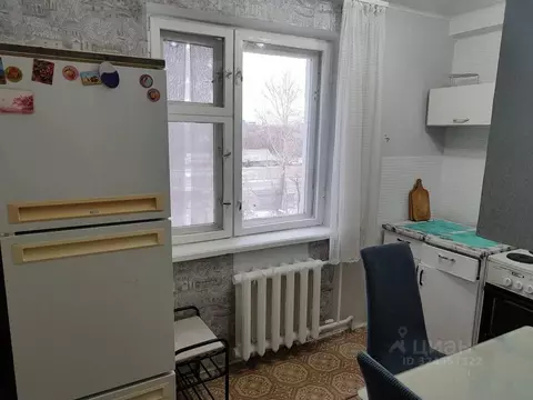 2-к кв. Тюменская область, Тюмень ул. Космонавтов, 33А (42.0 м)