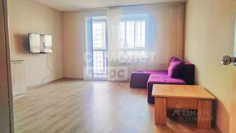 2-к кв. Челябинская область, Челябинск просп. Краснопольский, 9 (82.0 ...