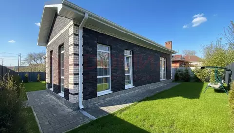 Дом в Ростовская область, Ростов-на-Дону пер. 1-й Лазоревый, 9 (130 м)